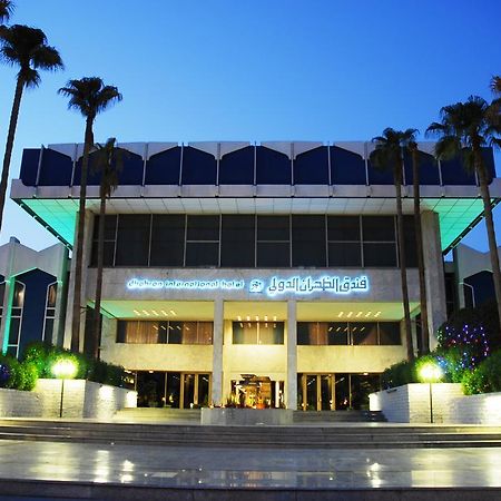 מלון Dhahran International מראה חיצוני תמונה